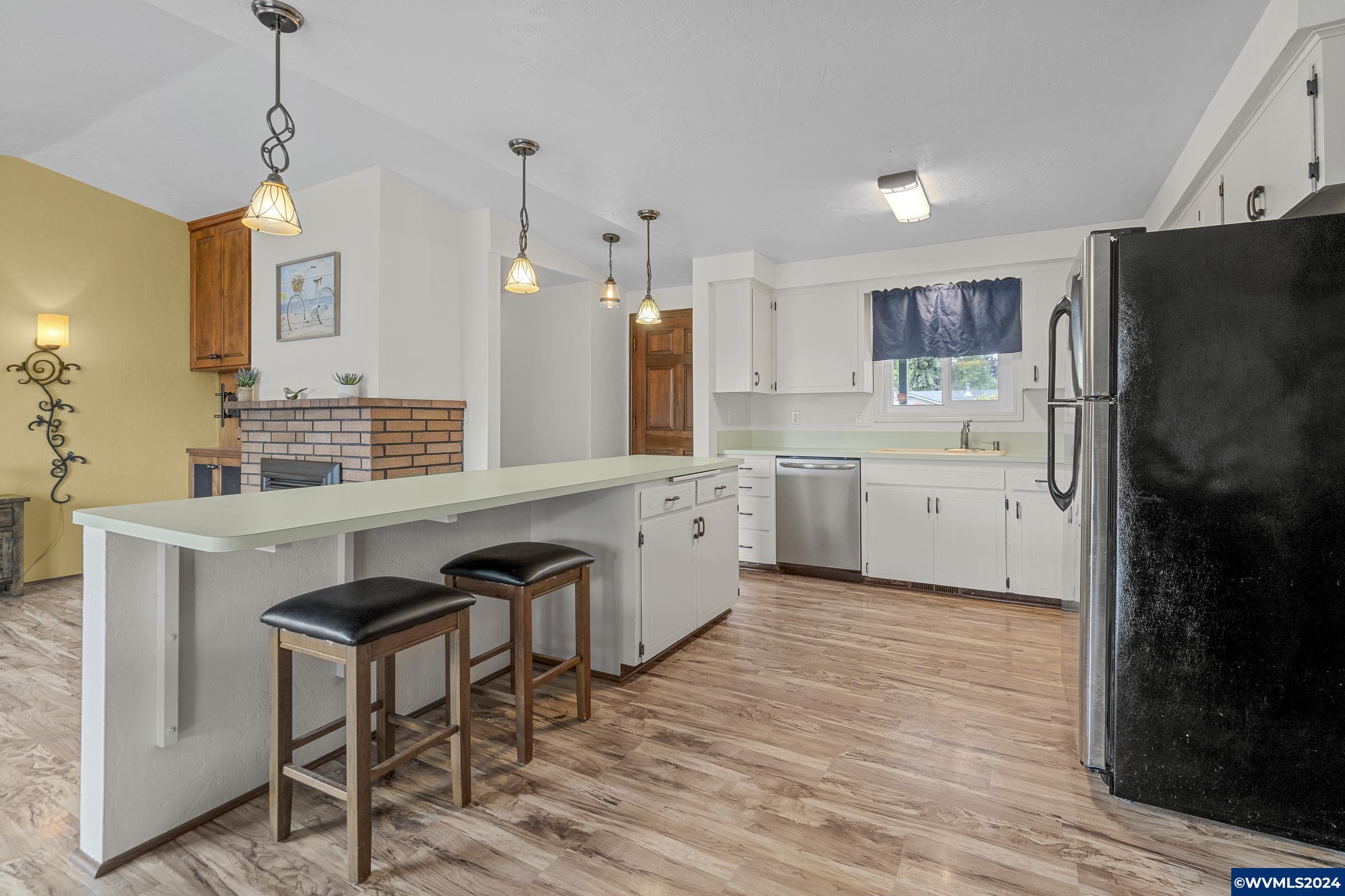 6121 Warwick Place Southwest Albany, OR 97321 - Photo 15 of 37 Gallery Image 15