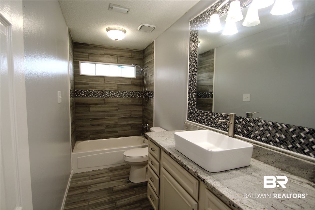 6626 Cherry Pointe Court Mobile, AL 36695 - Photo 12 of 19