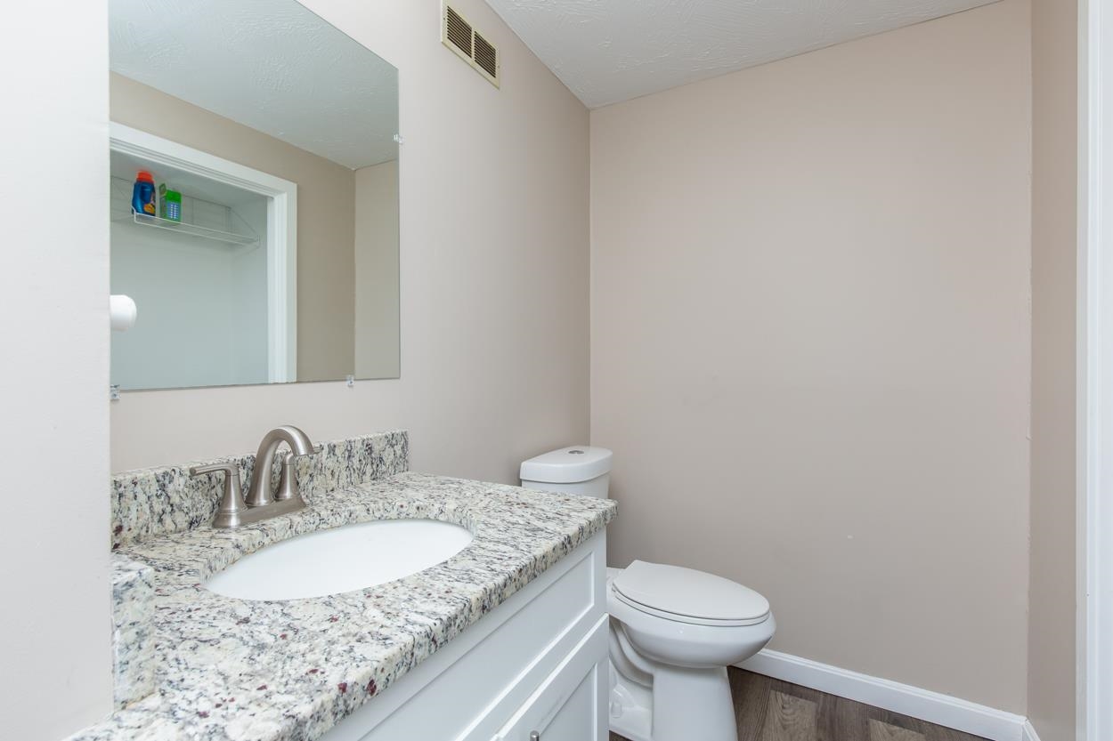 5 Tsienneto Road, Unit 92 Derry, NH 03038 - Photo 11 of 23 Gallery Image 11