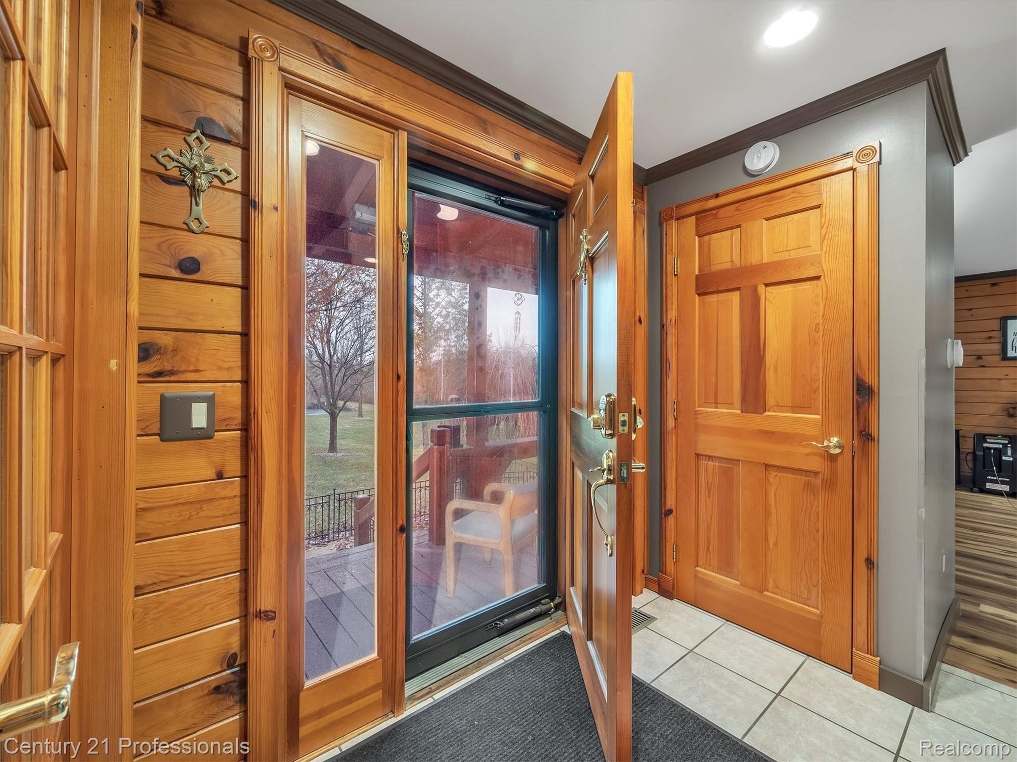 12862 Foley Road Emmett, MI 48022 - Photo 3 of 83 05-12862 Foley Rd--windowstill-realestate-photography-6.jpg