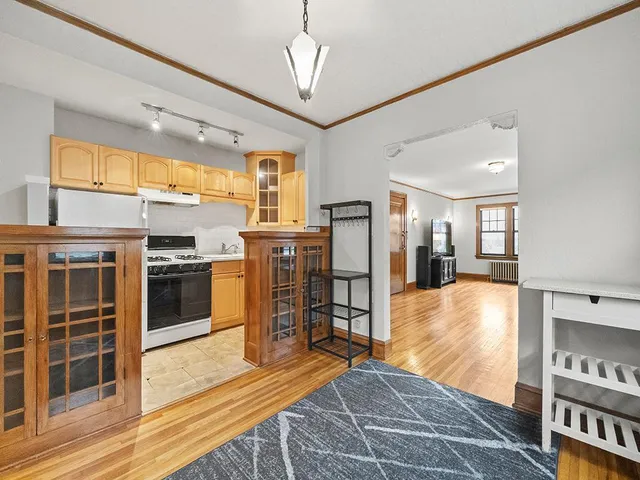 $134,900 | 580 Snelling Avenue South, Unit 4, St. Paul, MN 55116