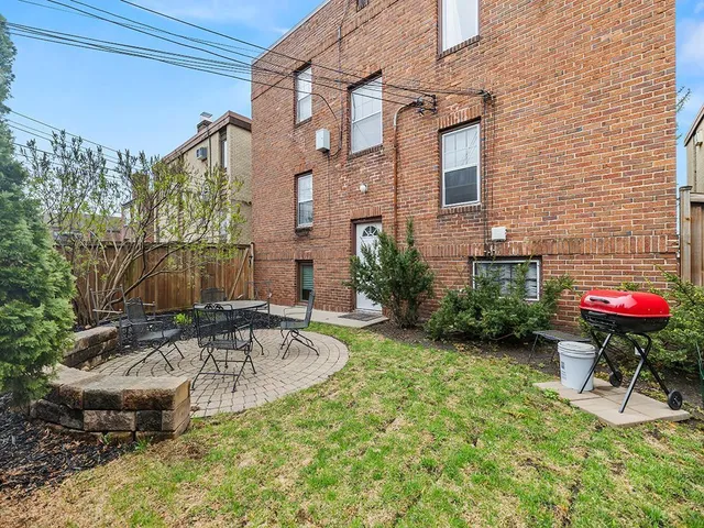 $134,900 | 580 Snelling Avenue South, Unit 4, St. Paul, MN 55116