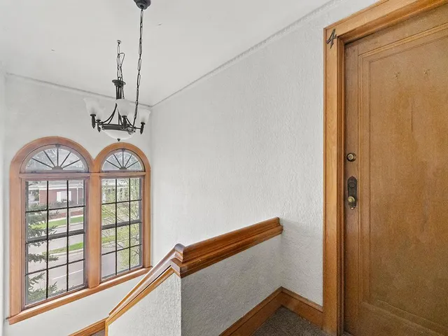 $134,900 | 580 Snelling Avenue South, Unit 4, St. Paul, MN 55116