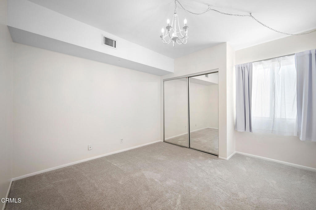 400 Monterey Road, Unit 16 Glendale, CA 91206 - Photo 29 of 42 snaplistla_25
