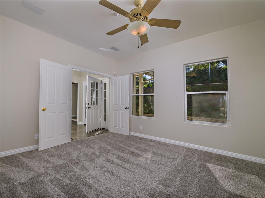 1055 Overbrook Lane Fallbrook, CA 92028 - Photo 10 of 24 Gallery Image 10