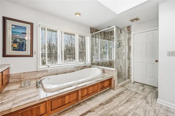 $795,000 | 4506 Whippoorwill Drive, Hermitage, PA 16148