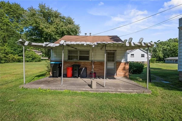 $115,000 | 2119 Woodbine Drive, Hermitage, PA 16148