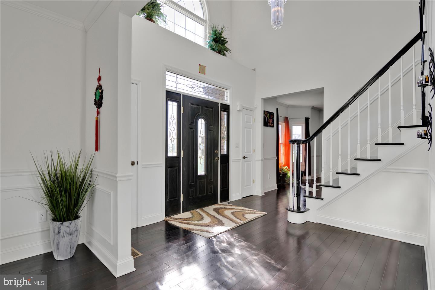 136 Hankins Road Hightstown, NJ 08520 - Photo 3 of 55