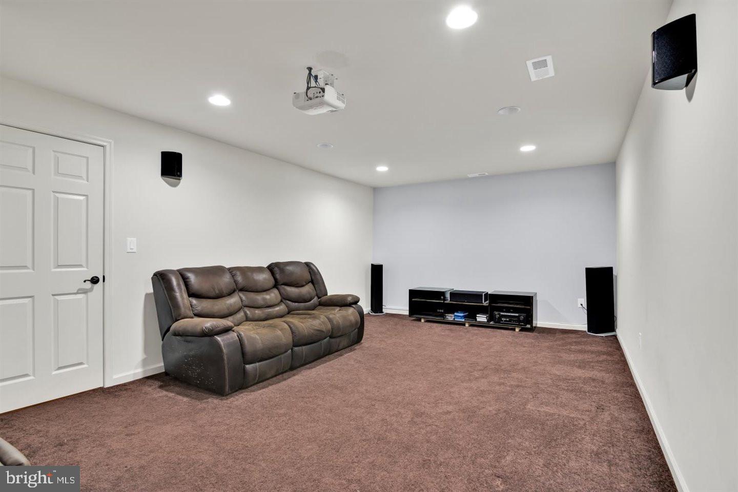 136 Hankins Road Hightstown, NJ 08520 - Photo 47 of 55