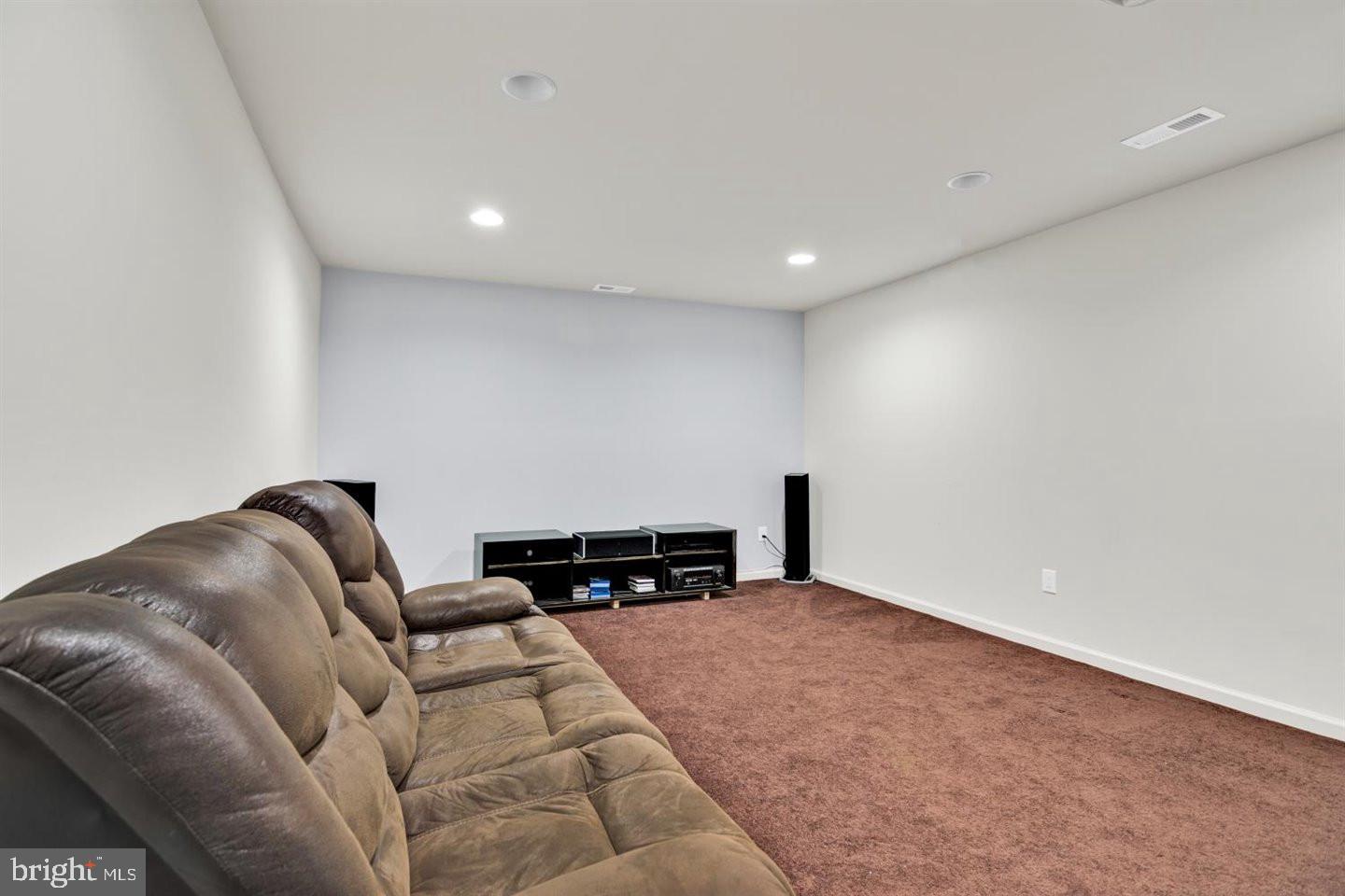 136 Hankins Road Hightstown, NJ 08520 - Photo 48 of 55