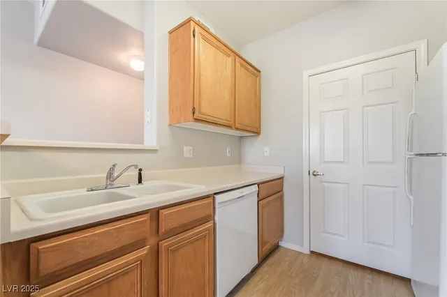 $1,350 | 7123 South Durango Drive, Unit 204, Las Vegas, NV 89113