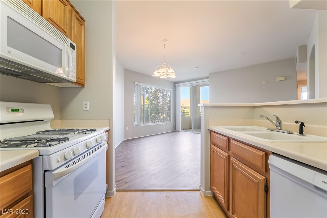 7123 South Durango Drive, Unit 204 Las Vegas, NV 89113 - Photo 14 of 32