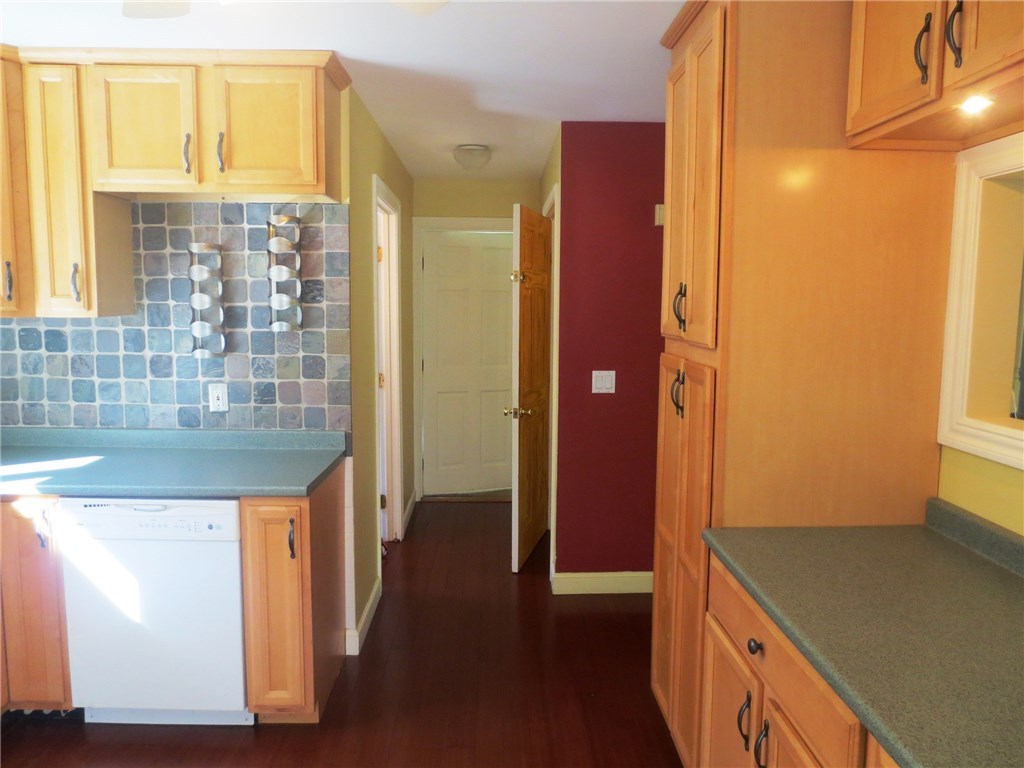 495 Center Street Dighton, MA 02764 - Photo 10 of 30