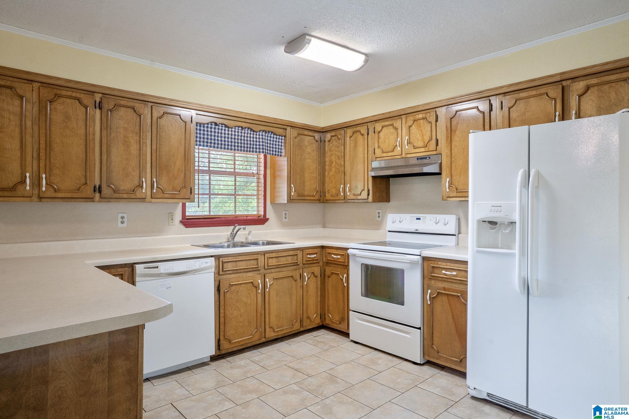 421 16th Street Calera, AL 35040 - Photo 10 of 32