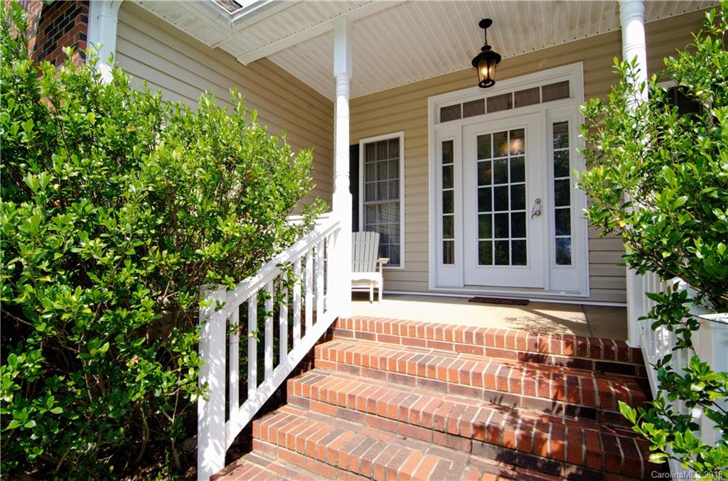 1028 Riddle Oak Lane Clover, SC 29710 - Photo 3 of 23 Gallery Image 3