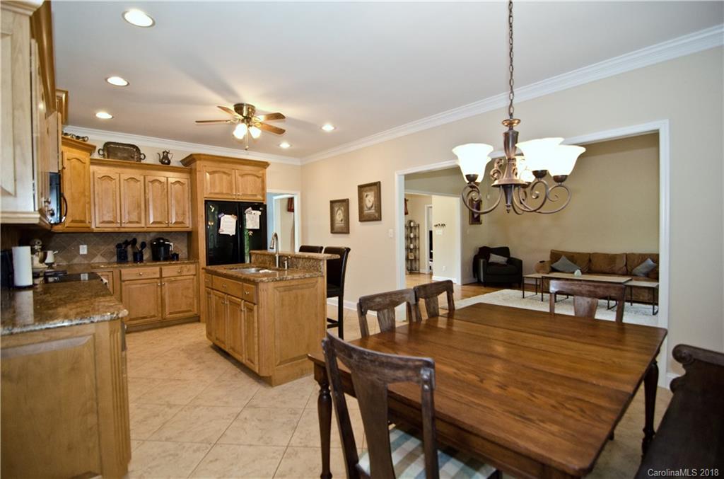 1028 Riddle Oak Lane Clover, SC 29710 - Photo 9 of 23 Gallery Image 9