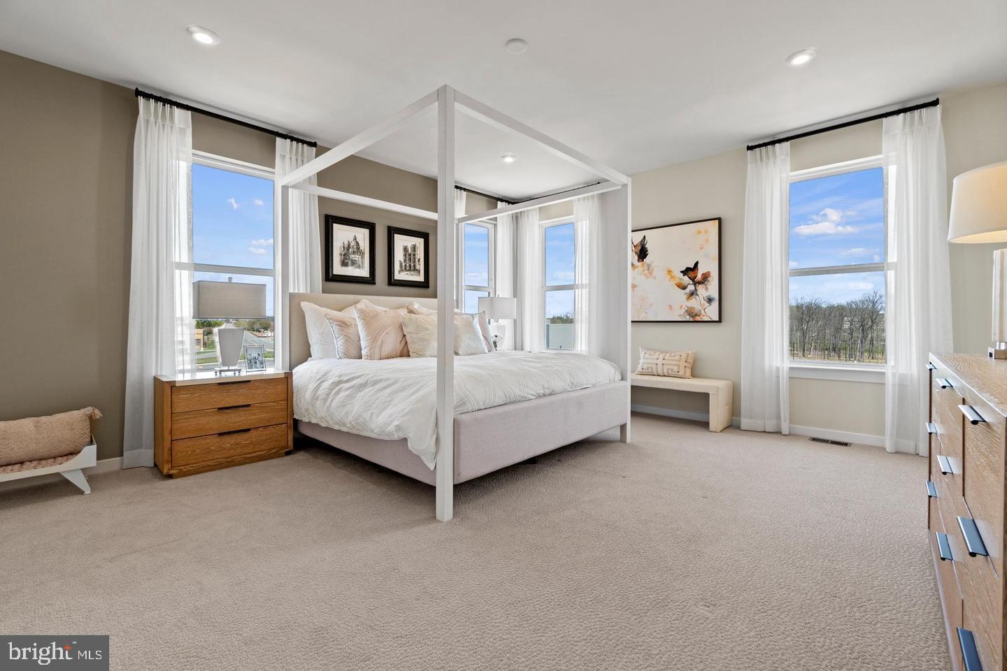 20273 Newfoundland Square Ashburn, VA 20147 - Photo 16 of 31