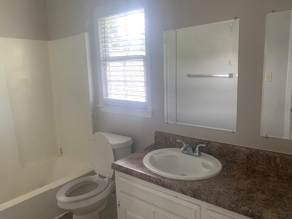 832 South Deshon Road Lithonia, GA 30058 - Photo 15 of 24