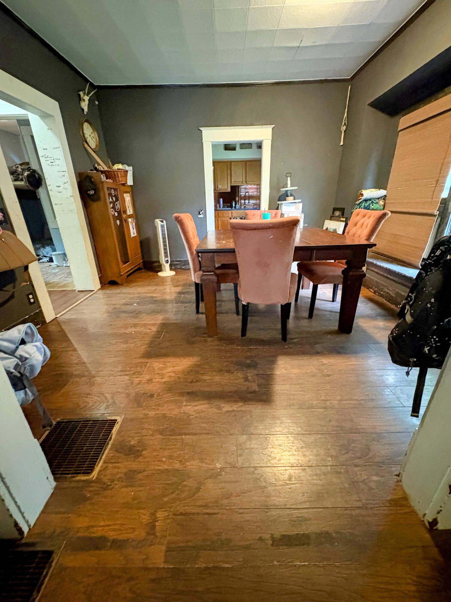 393 East Arbor Street Marcellus, MI 49067 - Photo 4 of 10 IMG_6878-EDIT