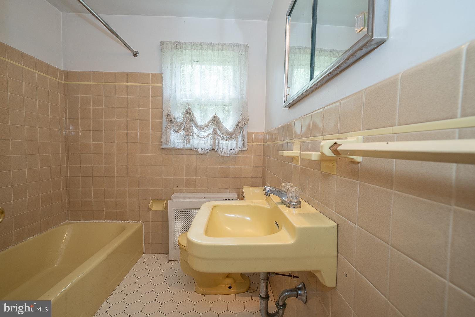 341 Rockland Road Wayne, PA 19087 - Photo 18 of 44