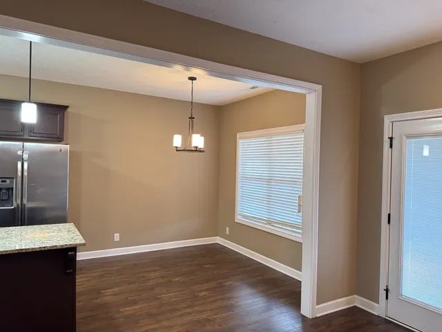 $2,000 | 3776 Windhaven Drive, Clarksville, TN 37040