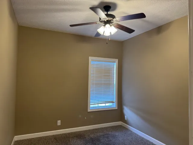 $2,000 | 3776 Windhaven Drive, Clarksville, TN 37040