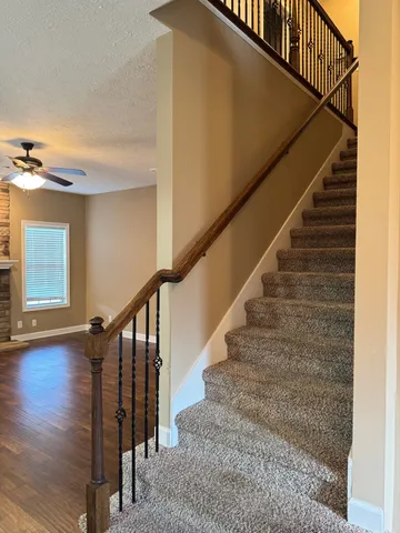 $2,000 | 3776 Windhaven Drive, Clarksville, TN 37040