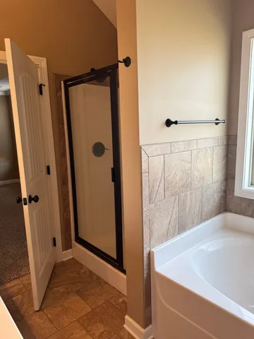 $2,000 | 3776 Windhaven Drive, Clarksville, TN 37040