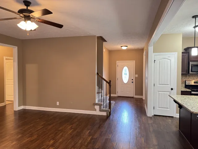 $2,000 | 3776 Windhaven Drive, Clarksville, TN 37040