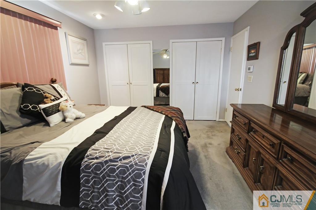 20 Gulf Road East Brunswick, NJ 08816 - Photo 17 of 42 Gallery Image 17