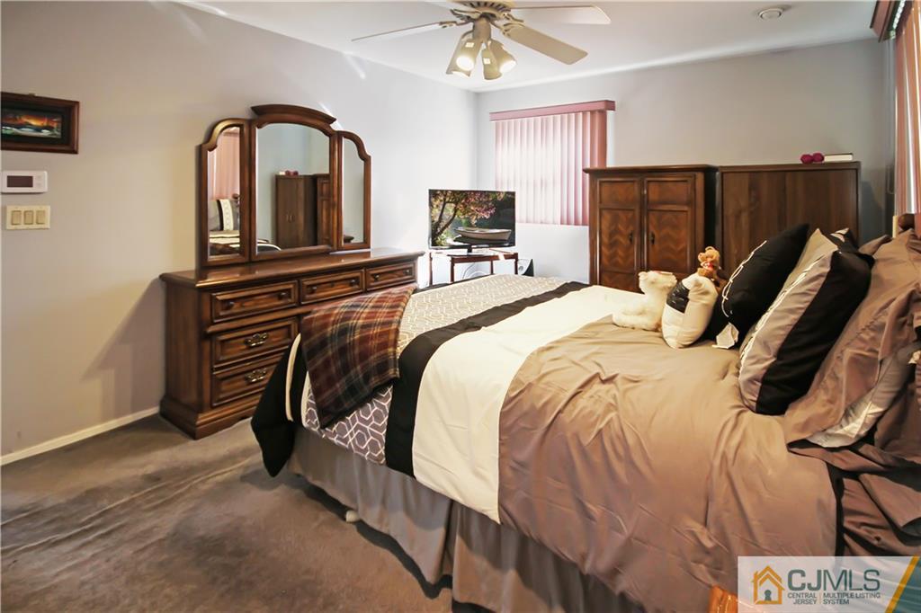20 Gulf Road East Brunswick, NJ 08816 - Photo 18 of 42 Gallery Image 18
