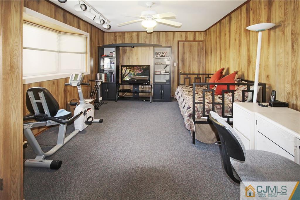 20 Gulf Road East Brunswick, NJ 08816 - Photo 29 of 42 Gallery Image 29