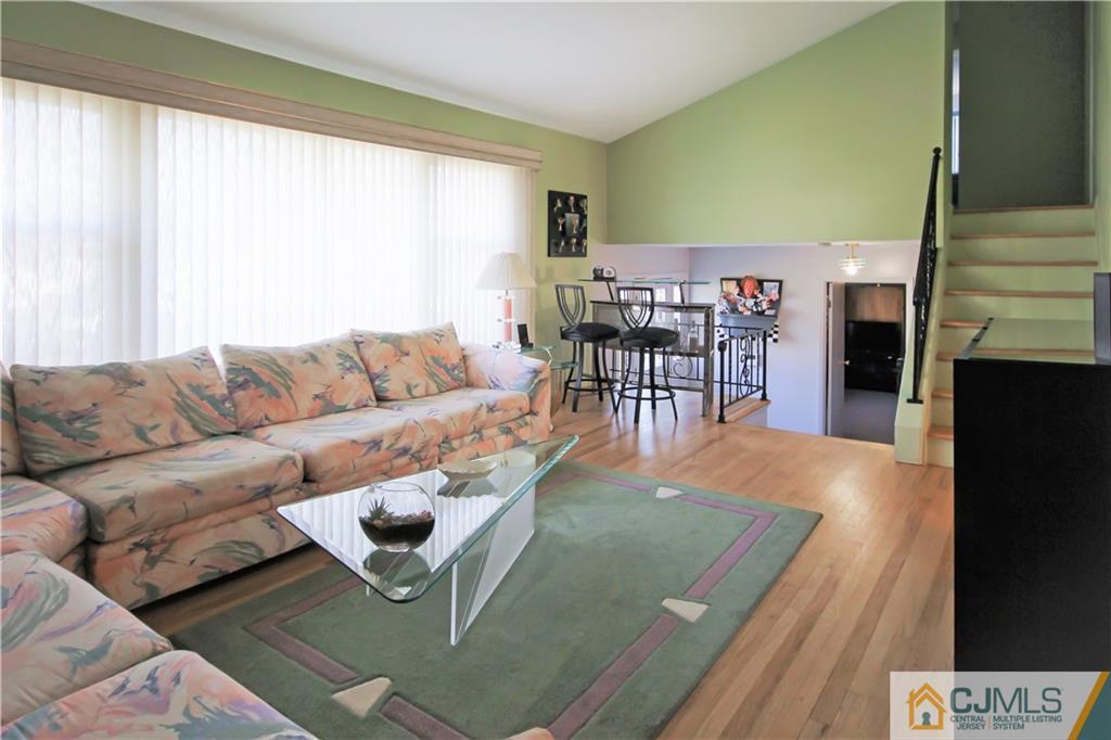 20 Gulf Road East Brunswick, NJ 08816 - Photo 10 of 42 Gallery Image 10