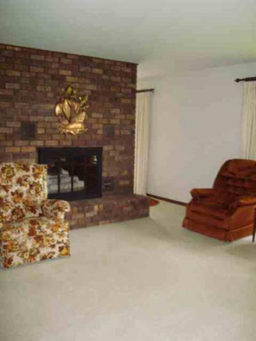 8339 Noblet Road Davison, MI 48423 - Photo 5 of 11 20213647-4.JPG