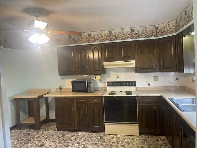 $299,500 | 222 Dewitt Avenue, Connellsville, PA 15425