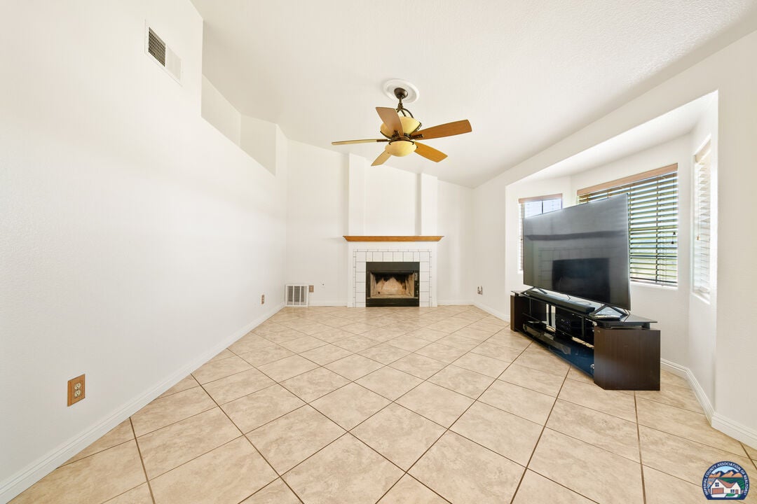 609 West Murphy Road Imperial, CA 92251 - Photo 2 of 41 Gallery Image 2