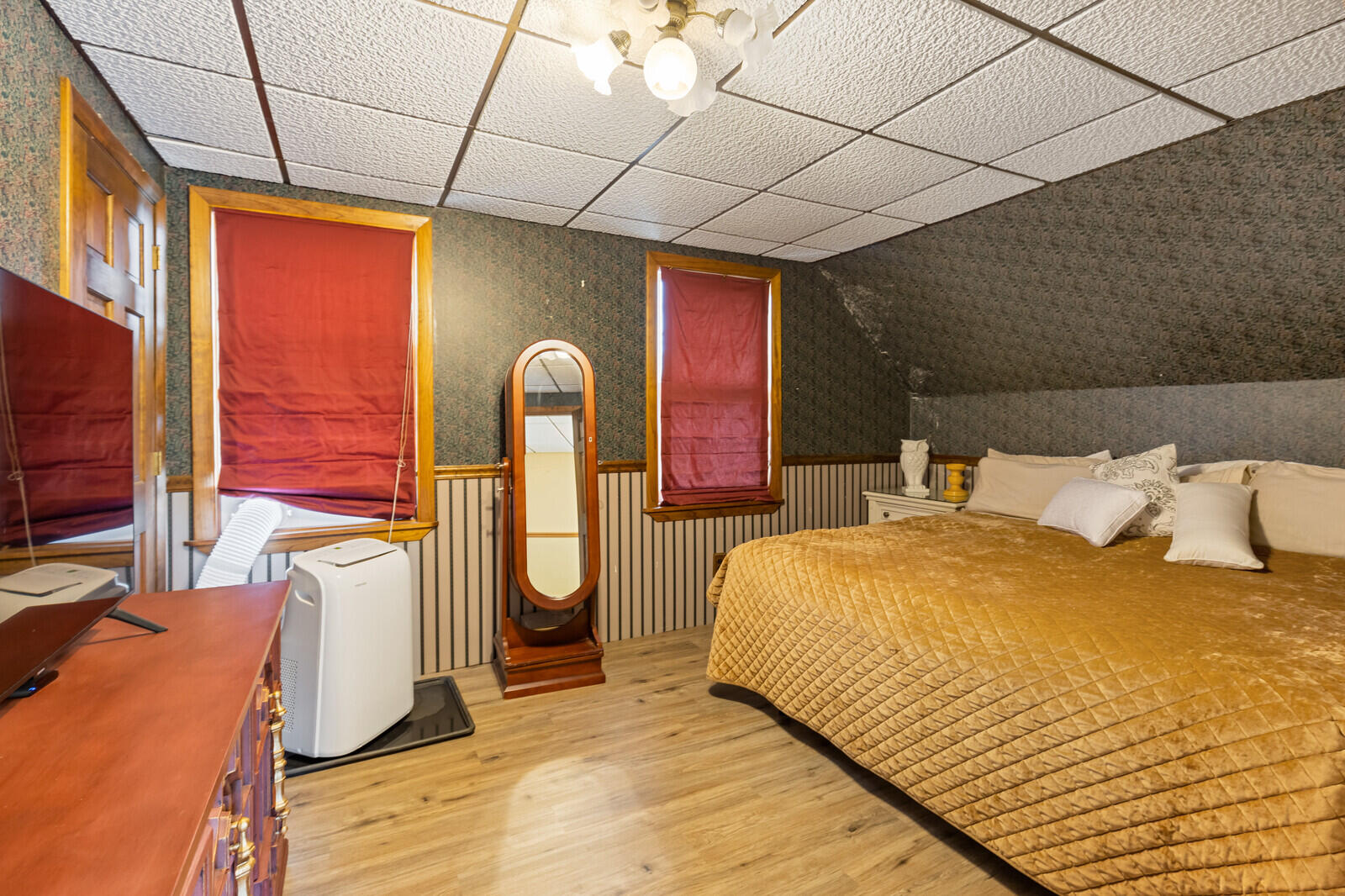 108 Union Street Orono, ME 04473 - Photo 33 of 56 26_BP5A0243_mls