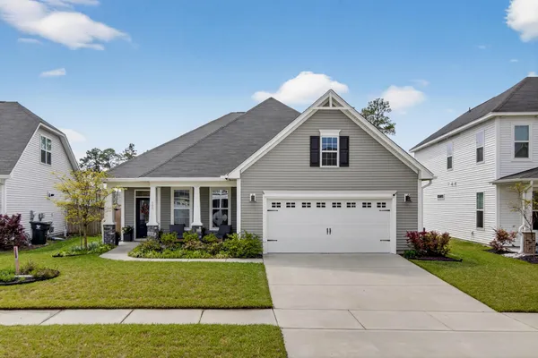 $549,000 | 492 Rowley Lane, Summerville, SC 29486