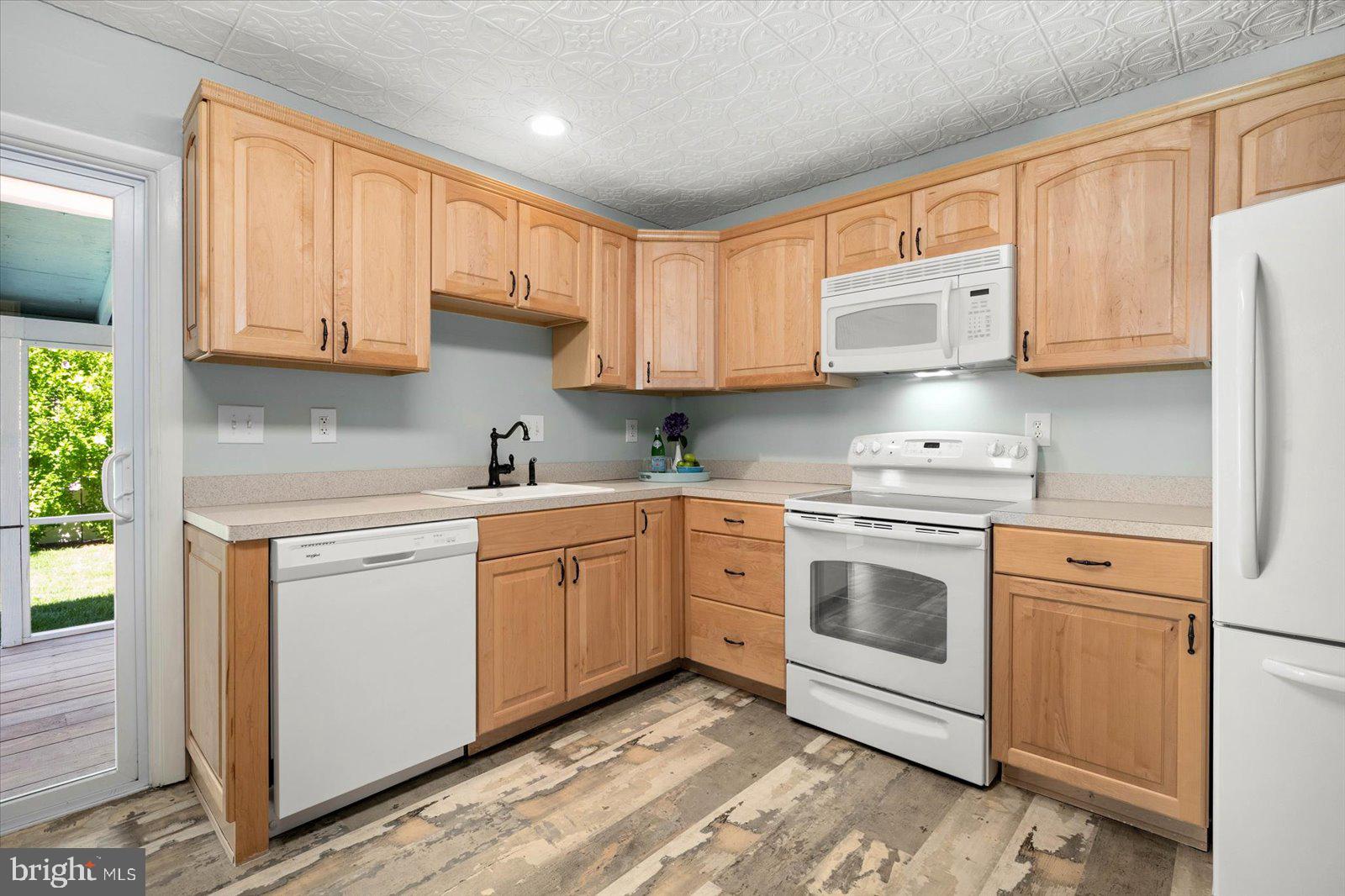 13805 North Ocean Road Ocean City, MD 21842 - Photo 19 of 106 Gallery Image 19