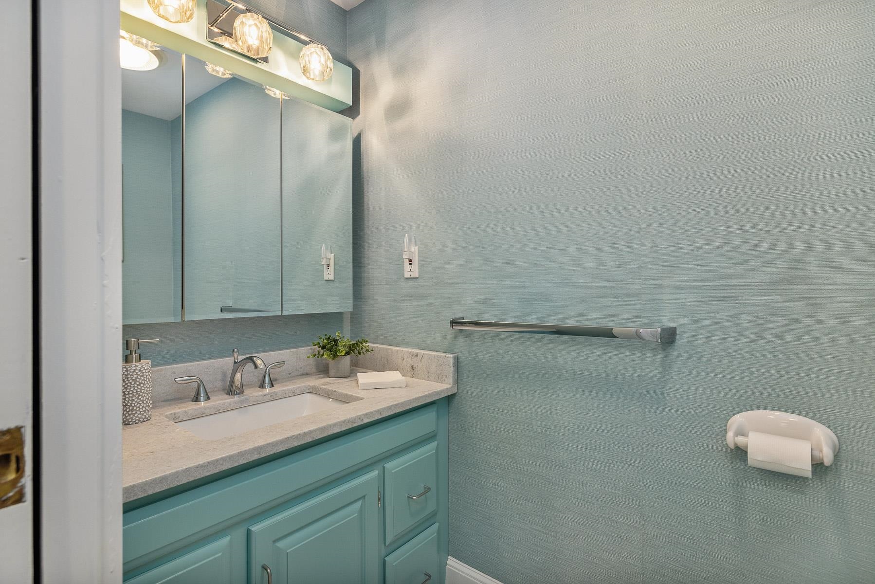 12 Cullen Way Exeter, NH 03833 - Photo 6 of 40