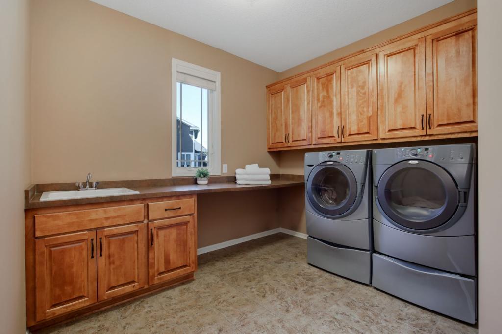 150 Prairie Creek Road Medina, MN 55340 - Photo 17 of 48 Gallery Image 17