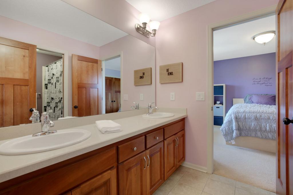 150 Prairie Creek Road Medina, MN 55340 - Photo 27 of 48 Gallery Image 27