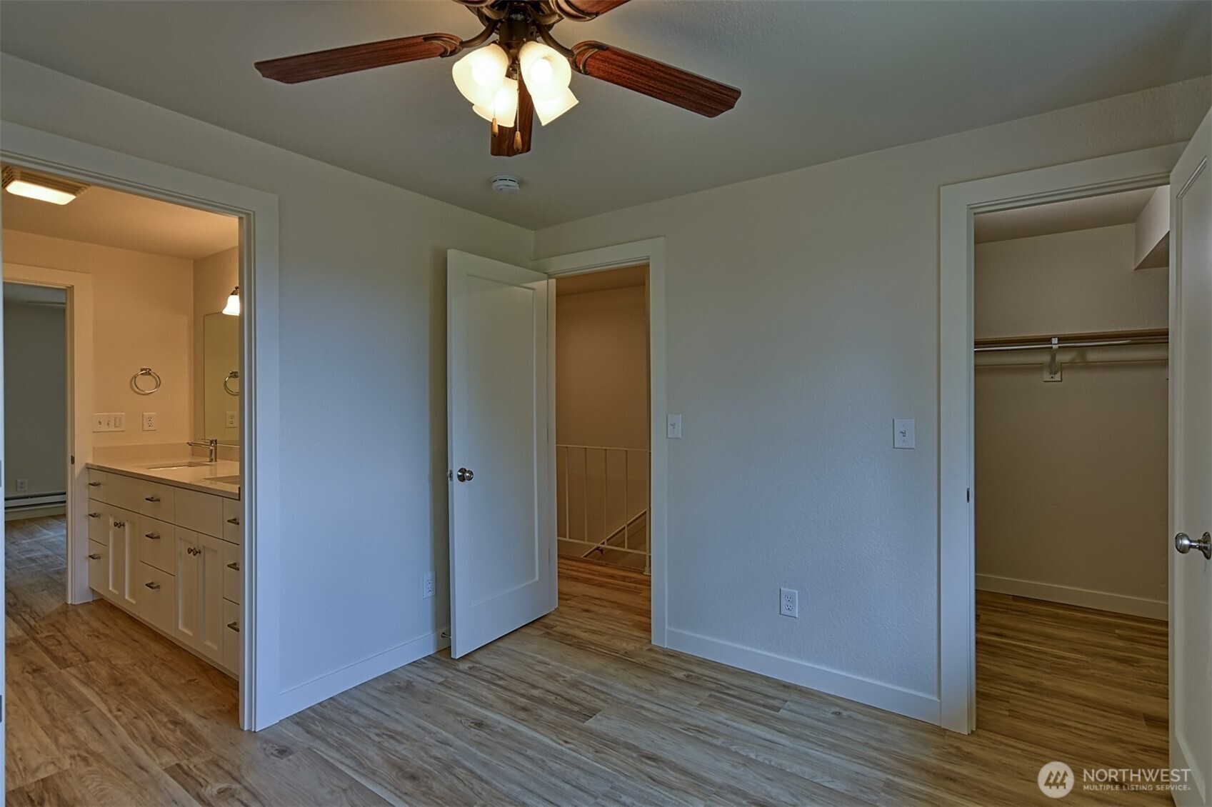 120 124th Street Southwest, Unit C8 Everett, WA 98204 - Photo 21 of 30 wooden floor in an empty room with a mirror