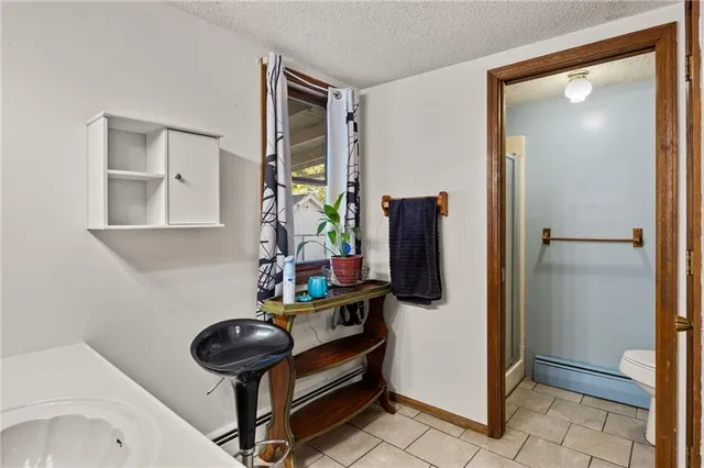 $194,500 | 104 East 4th Street, Stover, MO 65078