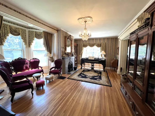 $555,000 | 11373 Highway 20, Galena, IL 61036