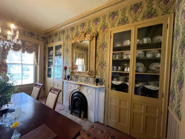 $555,000 | 11373 Highway 20, Galena, IL 61036