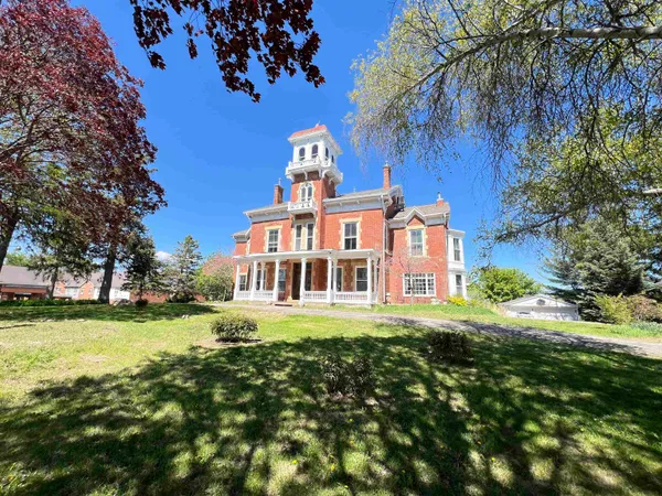 $555,000 | 11373 Highway 20, Galena, IL 61036