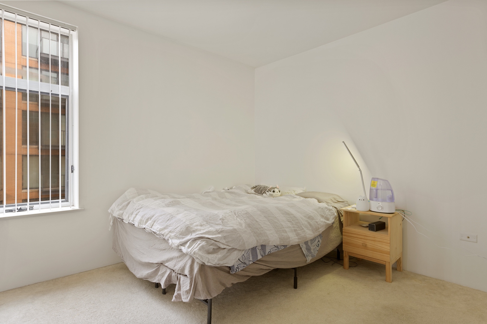 1740 Oak Avenue, Unit 508 Evanston, IL 60201 - Photo 4 of 7