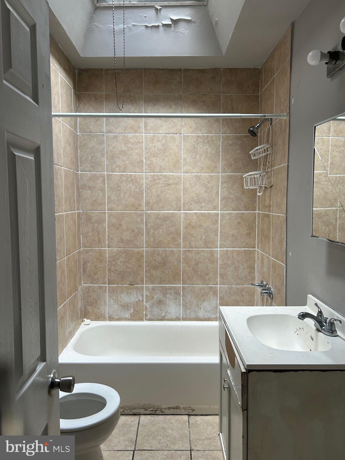 2610 Sylmar Street Philadelphia, PA 19142 - Photo 15 of 25