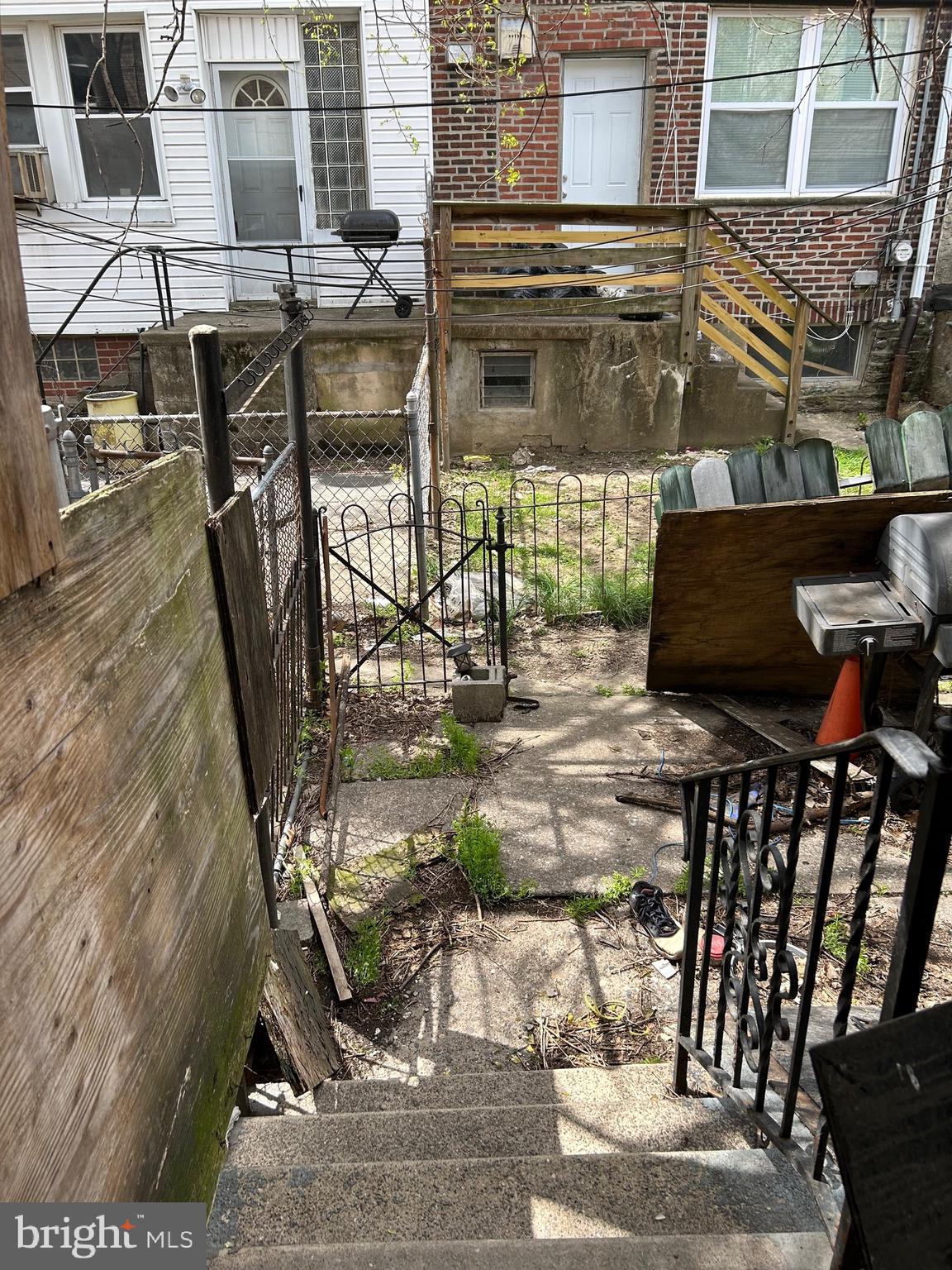 2610 Sylmar Street Philadelphia, PA 19142 - Photo 22 of 25 Backyard.